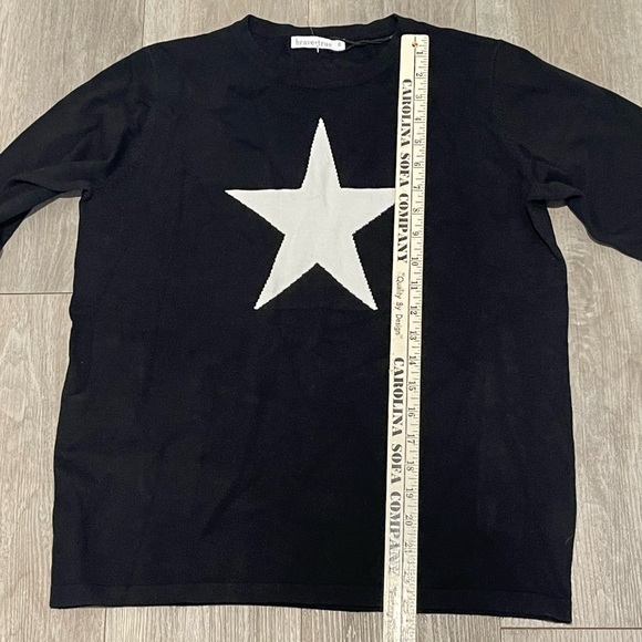 Brave+True Long Sleeve Oversized Black Sweater With White Star Women’s XS - Picture 9 of 10
